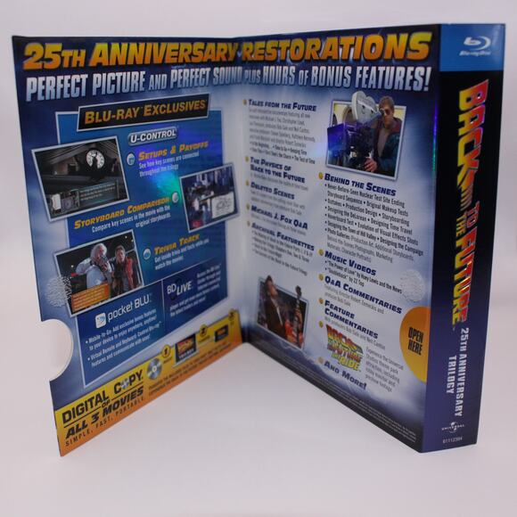 Back to the Future: 25th Anniversary Trilogy (Blu-ray) with Slipcover - Picture 15 of 16
